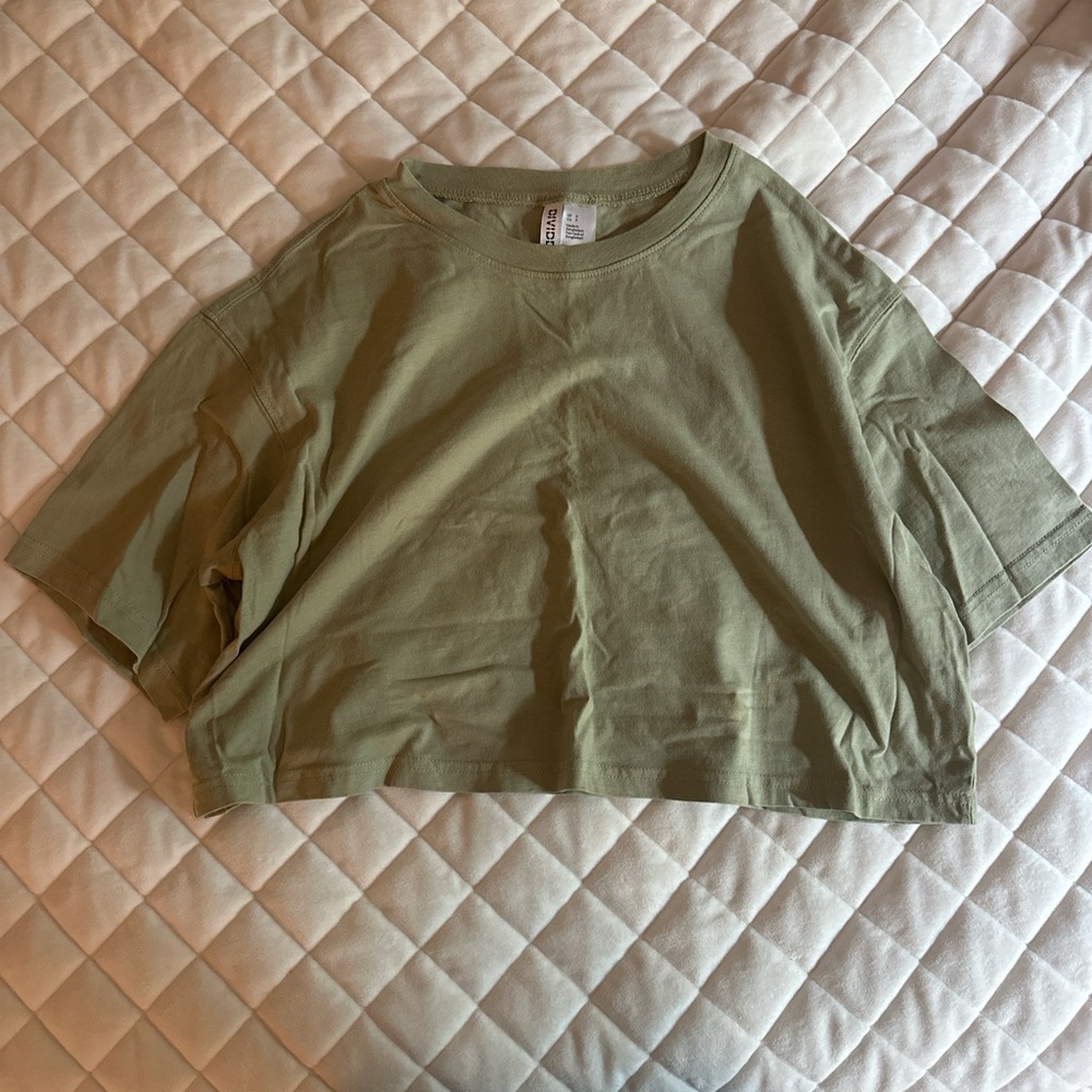 h&m Olive Green Cropped T-Shirt